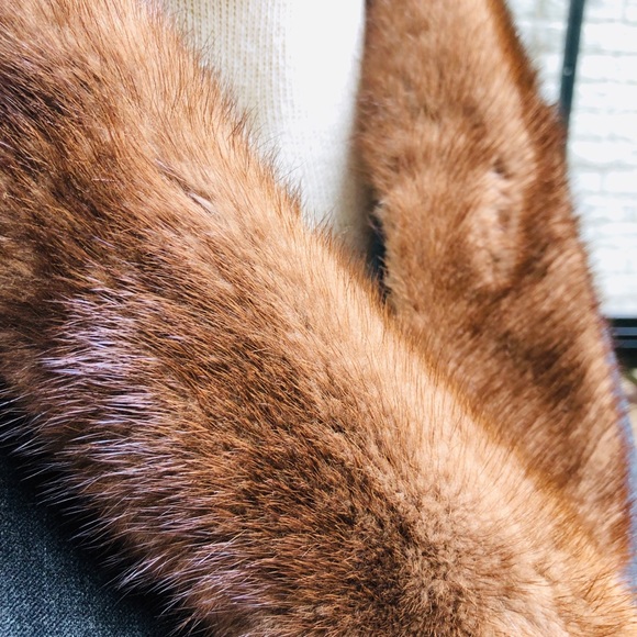 MAX MARA MINK FUR COLLAR WRAP JACKET - Picture 8 of 8